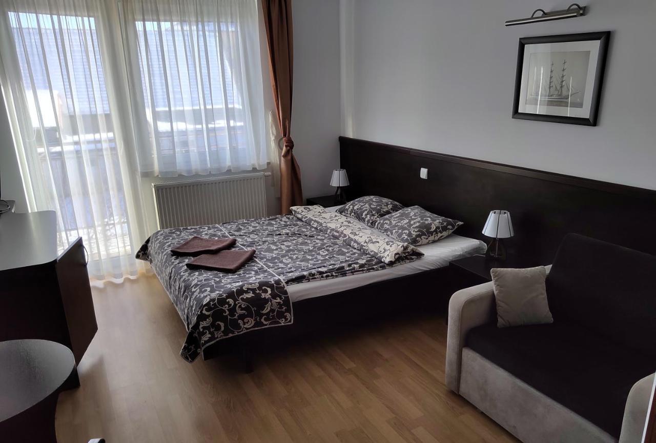 Willa Latarnik - Doskonala Lokalizacja, Blisko Atrakcji, 20Min Do Plazy Łeba Exterior foto