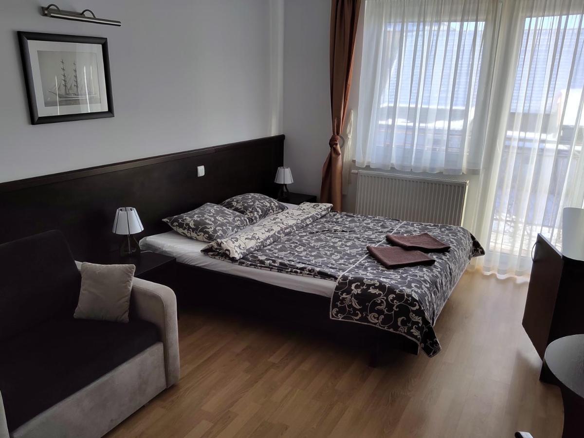 Willa Latarnik - Doskonala Lokalizacja, Blisko Atrakcji, 20Min Do Plazy Łeba Exterior foto