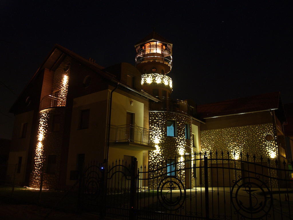 Willa Latarnik - Doskonala Lokalizacja, Blisko Atrakcji, 20Min Do Plazy Łeba Exterior foto